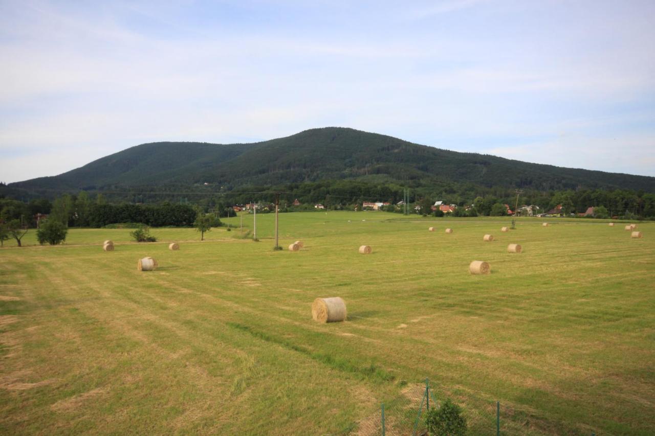Apartmán pod Černou horou Rožnov pod Radhoštěm Exterior foto